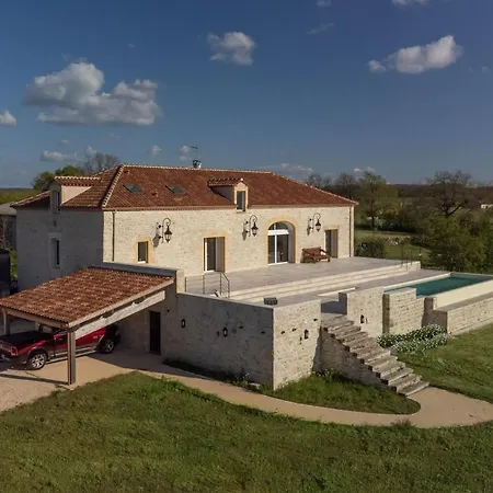 Bed and Breakfast Aux Truffes De Combecave
