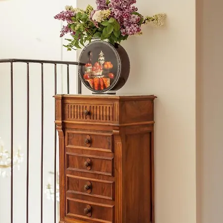 Oda ve Kahvaltı Aux Truffes De Combecave Mauroux (Lot)