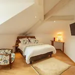 Aux Truffes De Combecave Bed & Breakfast Mauroux (Lot)