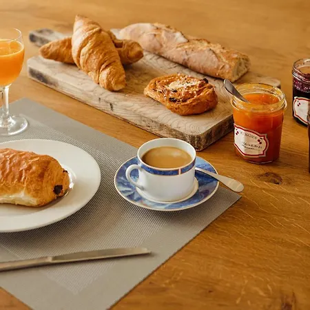 Aux Truffes De Combecave Bed & Breakfast Mauroux (Lot)